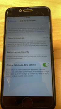 iPhone 7 32gb. L’état de la batterie est de 97%