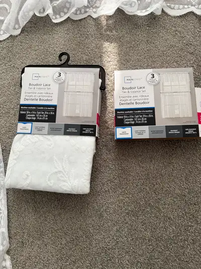I’m selling window curtains 2 packs I don’t need there brand new never been used took out of packagi...