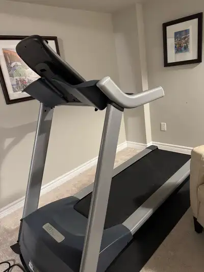 Precor Treadmill TRM 243, View more