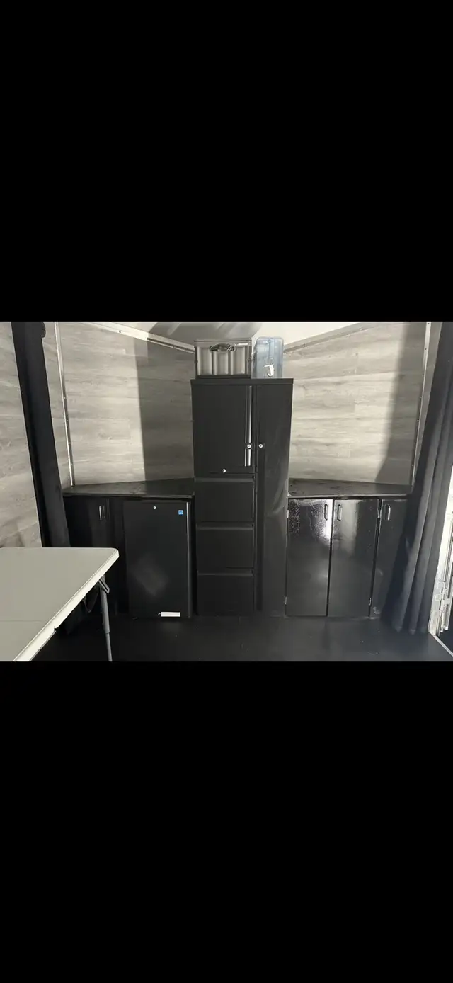 remorque fermé  8,5 x 16 en aluminium in Cargo & Utility Trailers in Victoriaville - Image 5