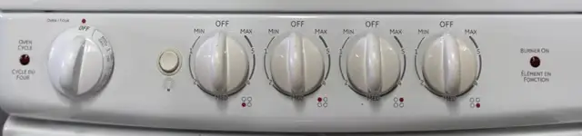 -Apartment Size Stove “GE” 24 inch in Stoves, Ovens & Ranges in Barrie - Image 5
