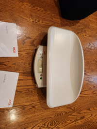 SECA-354-Electronic baby scales with fine graduation $300