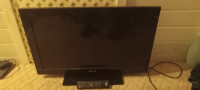 32 in Sony flat screen tv  older model