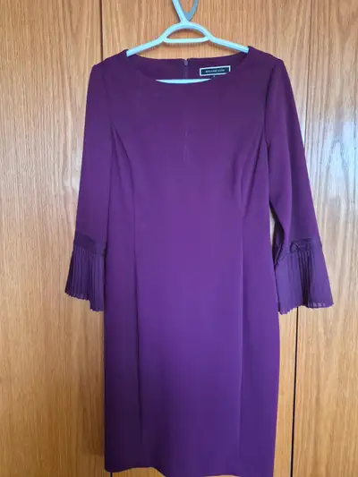 Melanie Lyne dress size 8, View more