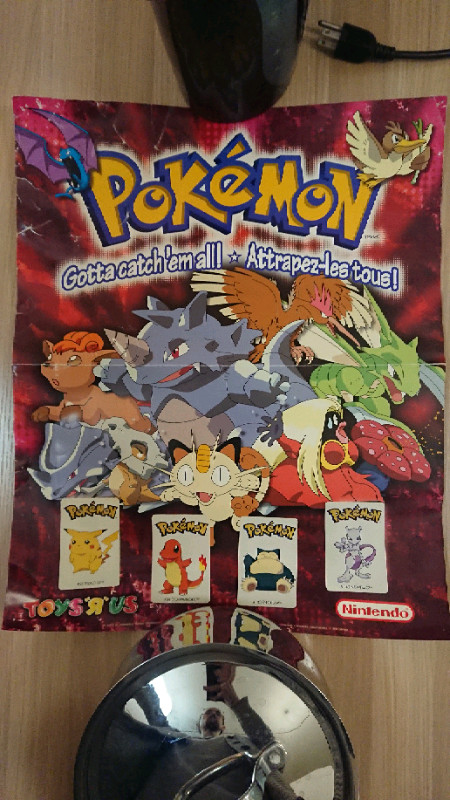 OBO RARE Vintage Toys'R'Us Nintendo Pokemon Promotional Poster in Arts & Collectibles in Thunder Bay