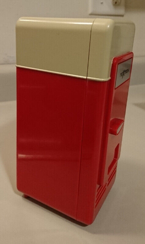 NEXXTECH Mini USB Fridge For 1 - Soda Can in Refrigerators in Oshawa / Durham Region - Image 4