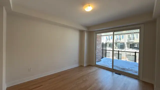 Brand New 3 Bedroom Townhome for Rent in Seaton, Pickering in Long Term Rentals in Markham / York Region - Image 4