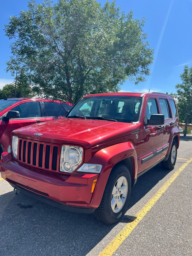 Jeep Liberty Sport 2008 in Cars & Trucks in Calgary