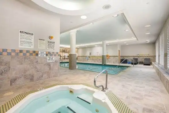 1 Bed+Den w/2 parking & Utilities - Steps to Kipling Station in Long Term Rentals in City of Toronto - Image 5