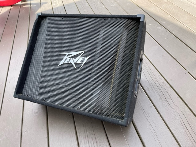Peavey Amp, Speakers, Stage Monitor Package Deal- excellent cond in Pro Audio & Recording Equipment in City of Halifax - Image 3