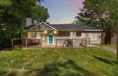 2 bdrm, 1 bath main level of home on quiet street with lake views of beautiful Kinsac lake available...