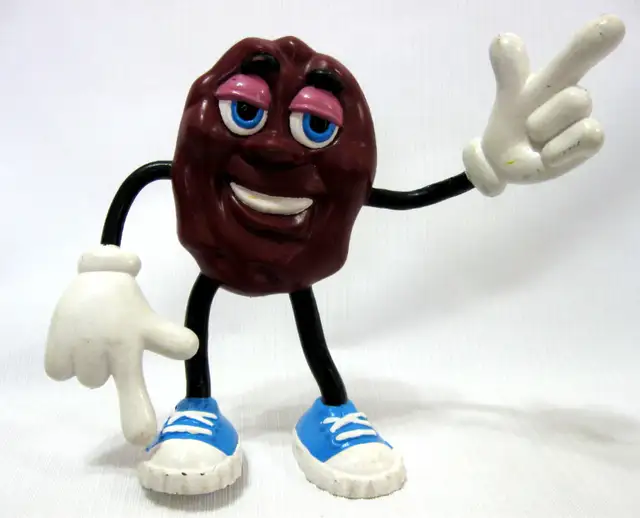 TROIS GROSSE  FIGURINES VINTAGE CALIFORNIA RAISINS LARGE FIGURES in Arts & Collectibles in West Island - Image 3