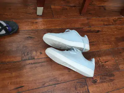 Champion Shoes size 8, View more