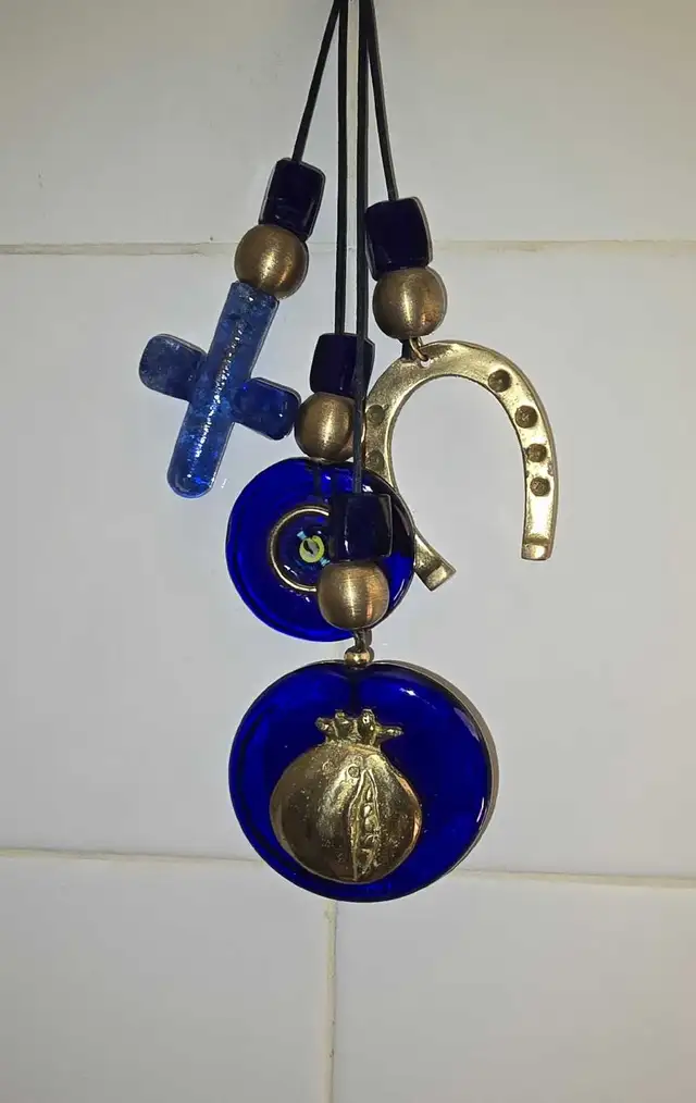 Wall Decor/ Wind Chime made with vintage Brass and glass  in Home Décor & Accents in City of Toronto - Image 2