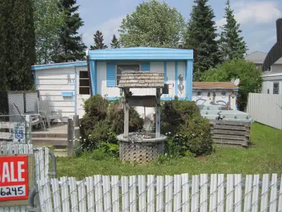 2 Side by Side 50ft x 100ft lots for Sale together, we will not be selling the lots separate. Lots a...