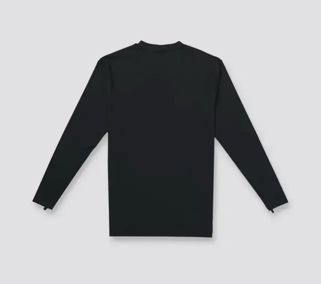 Brand New Quicksilver Ski Snowboard Long Sleeve Base Layer Shirt in Men's in Calgary - Image 7
