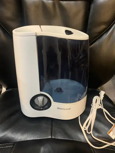 Honeywell room humidifier, View more