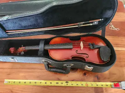 1/2 size violin, View more
