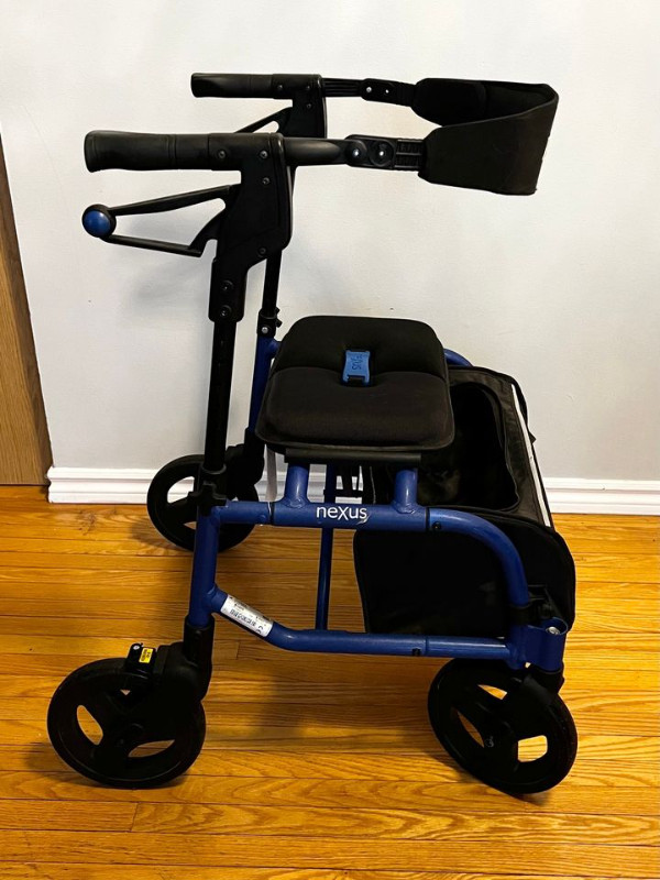 neXus 3 Rollator Walker with Seat, 4 Wheels, Indoor/Outdoor Use in Health & Special Needs in Oakville / Halton Region - Image 4
