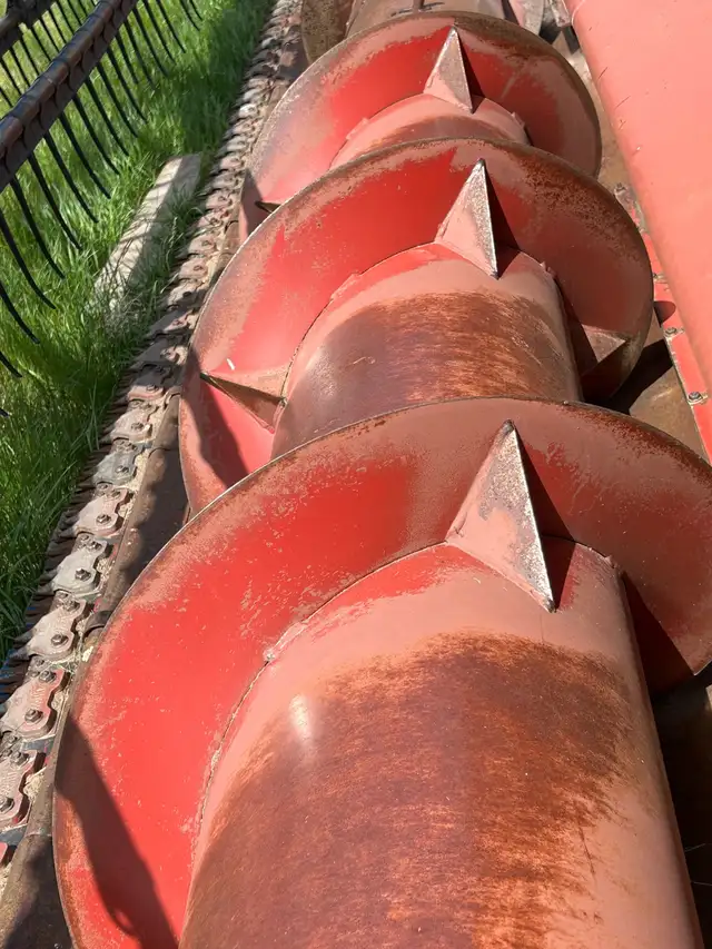 1020 case flex header  in Farming Equipment in Swift Current - Image 6