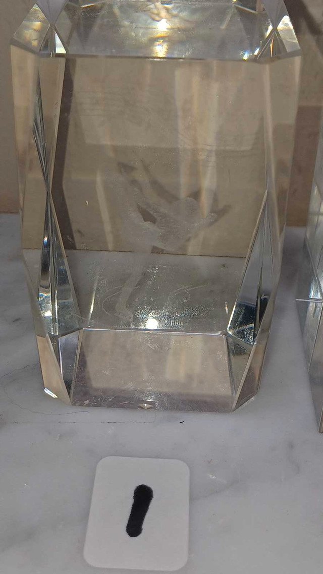 3"T (6) Laser Etched Crystal Glass Cube Paperweights SEE DETAILS in Arts & Collectibles in Calgary - Image 2