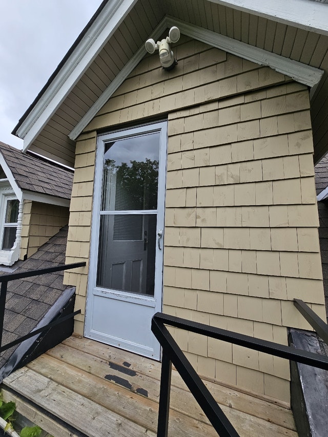 One Room in TwoBedroom AllInclusive Fully Furnished Apartment Long