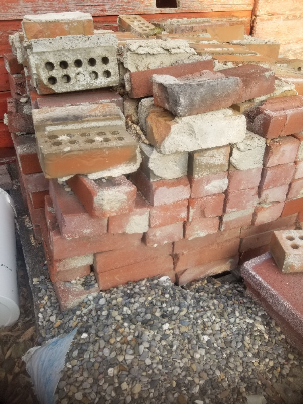 Bricks for sale in Other in Lethbridge