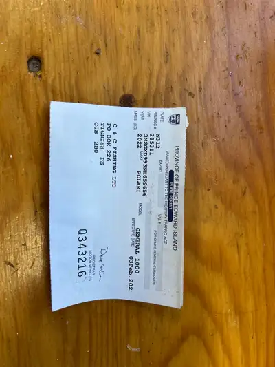 2022 General XP 1000 4000 kms. Comes with electric plow. Heater , signal lights , aluminum box , was...