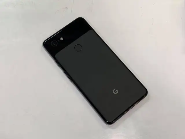 Google Pixel 2 Brand New Condition Unlocked64519999347585120
