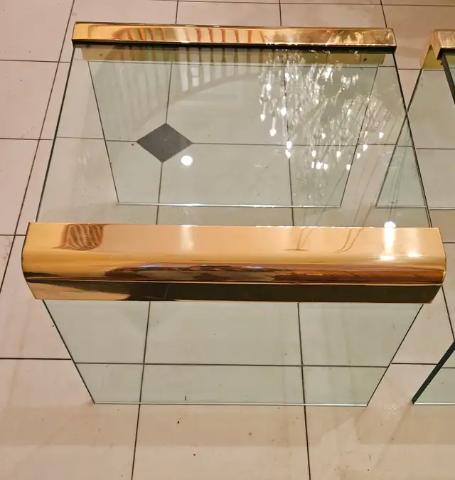 PAIR OF MCM BRASS AND GLASS SIDE TABLES BY LEON ROSEN FOR PACE in Other Tables in City of Toronto - Image 4
