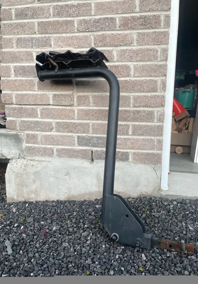 Rack à vélo  in Clothing, Shoes & Accessories in Lévis - Image 6