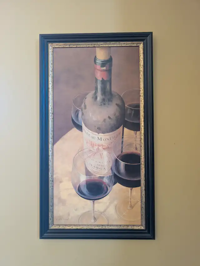 Twin Matching Wine Paintings in Home Décor & Accents in City of Montréal - Image 4
