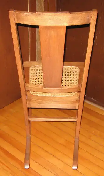 Antique Nursing Rocking Chair in Chairs & Recliners in North Bay - Image 4