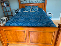 Solid Maple Queen Bed