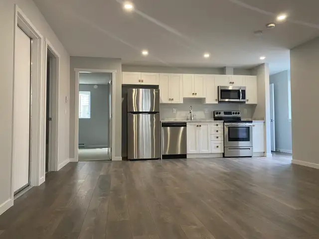 2bed 1bath rent in Long Term Rentals in Delta/Surrey/Langley - Image 3