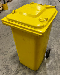 Wheeled Garbage container 