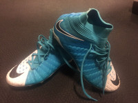 Nike hypervenon soccer shoes