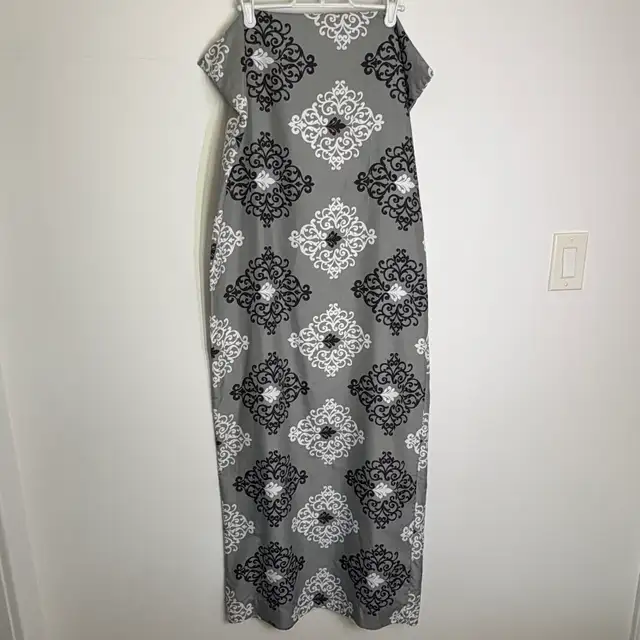 Mainstays Grey Damask Microfiber Body Pillow Case Cover 20x48 in in Bedding in Winnipeg - Image 4