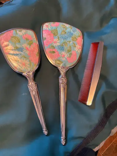 Vintage vanity set, View more
