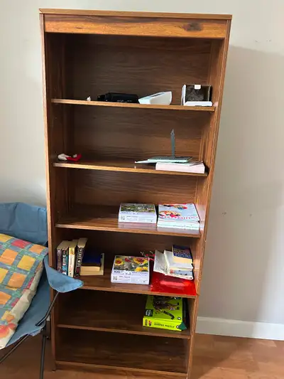 Bookshelve very good condition, View more