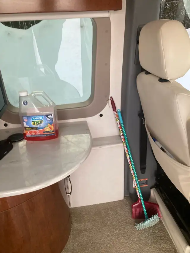  Mercedes pleasureway Fl in RVs & Motorhomes in Owen Sound - Image 6