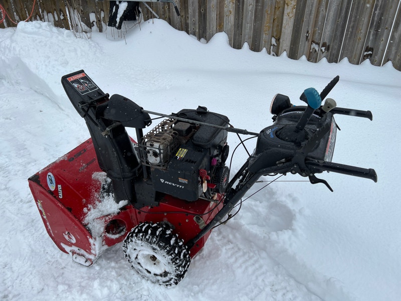 Toro Power Max 1128 OXE Snow Blower Snowblowers Ottawa Kijiji