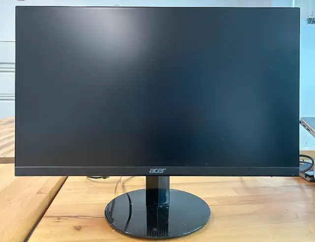 Computer Monitors - ACER, ASUS + DELL in Desktop Computers in Kingston - Image 2
