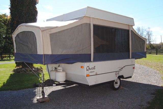 Camping Tent Trailer - Jayco Quest 8-U Model Year 2003 in Fishing, Camping & Outdoors in Ottawa - Image 4