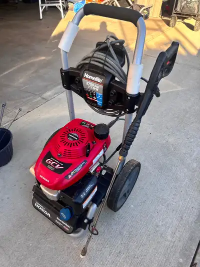 The Honda GCV160 is a reliable, lightweight 160cc (4.6 HP) residential engine commonly featured on 2...