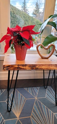 Table à café en pruche local  Laval / North Shore Greater Montréal Preview