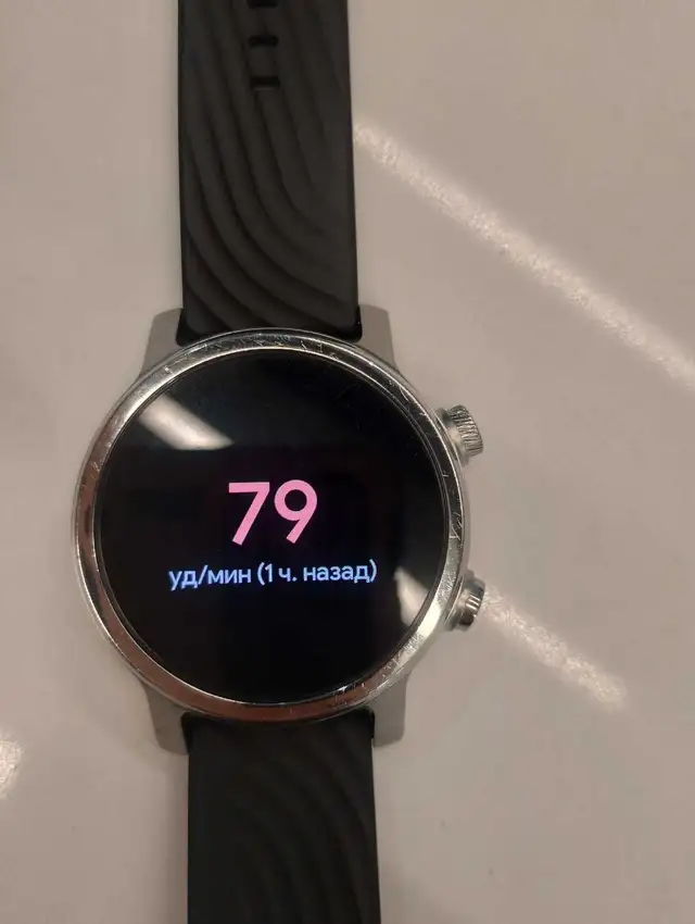 Moto 360 gen 3 smart watch in General Electronics in City of Toronto - Image 7