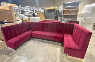Looking for restaurant booth seating in North York that gives your space a premium look and lasts fo...