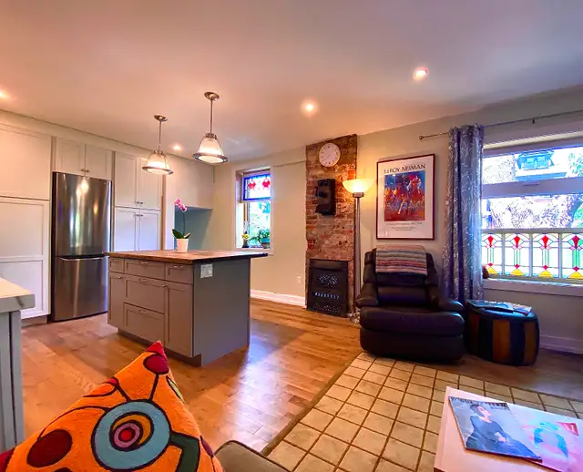 2bedroom fully furnished in prime Leslieville. in Short Term Rentals in City of Toronto - Image 5