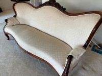 Settee Antique Couch